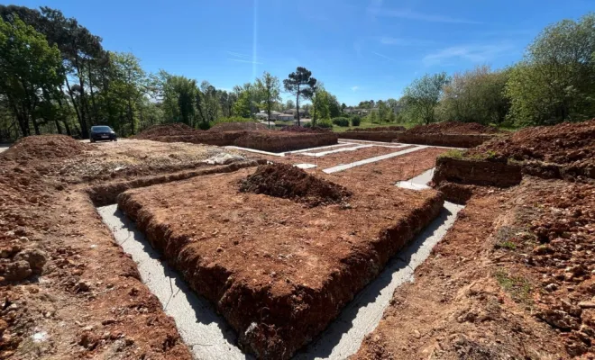 Construction de maison : pourquoi une année de préparation est souvent nécessaire avant le démarrage du chantier ?, Périgueux, KCMH